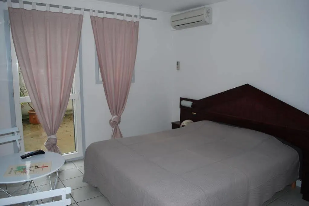 Hotel Les Arcades Saintes-Maries-de-la-Mer